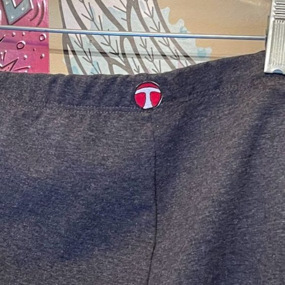 Women's Leggings - Loungewear - Picture 3 of 4